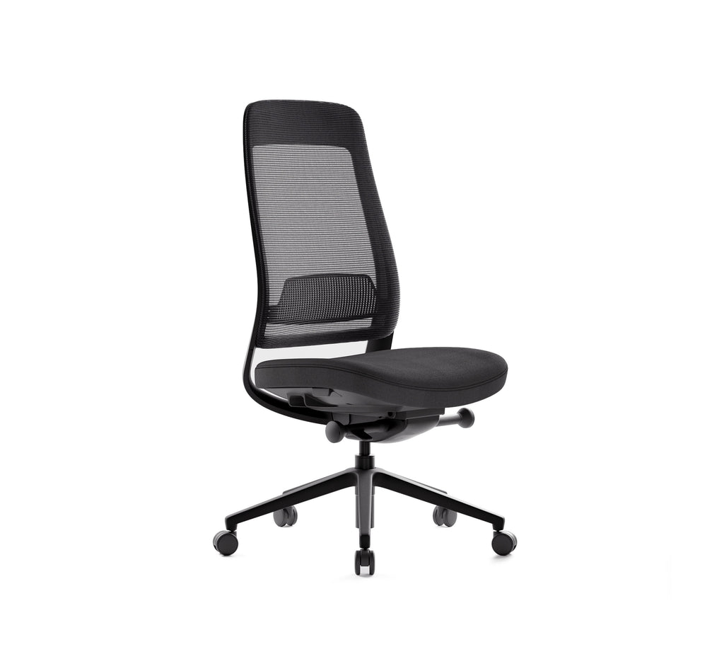 SitLab Frankie ergonomic office chair — Standard (No Armrests), three-quarter front view